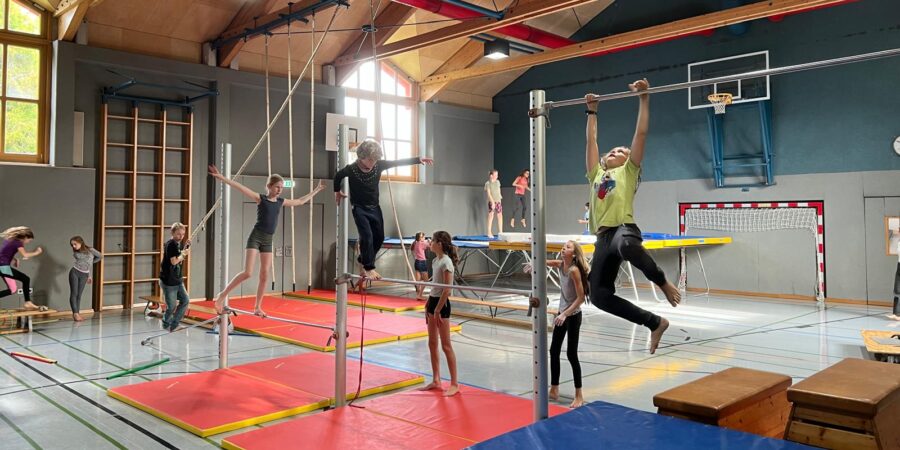 PHOTO-2025-11-24-19-07-05