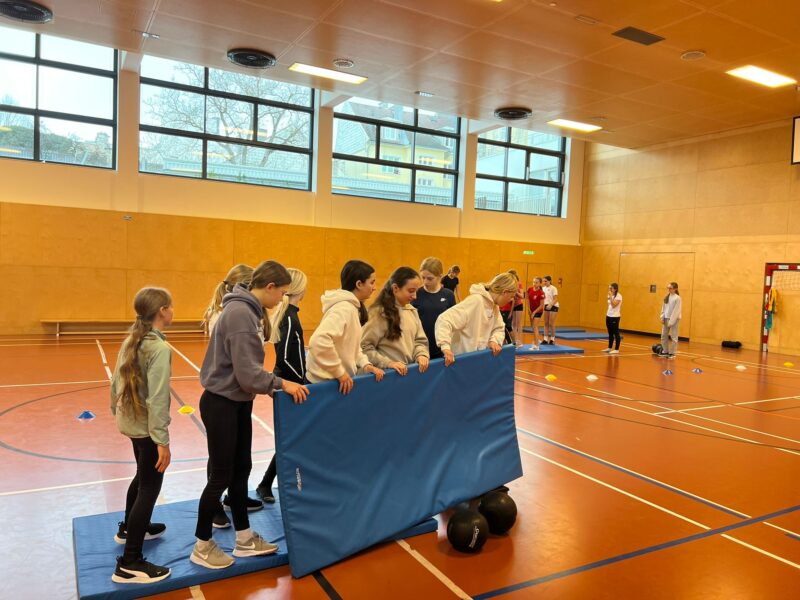 PHOTO-2026-01-12-09-28-49 PHOTO-2026-01-12-09-28-49