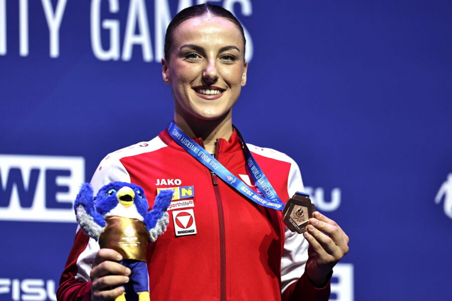 Selina-Kickinger_Universiade-Sprung-Bronze-2025_05