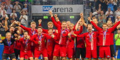 Das-Faustball-Team-Austria-erreichte-bei-der-WM-die-Silbermedaille-(Stefan-Gusenleitner)