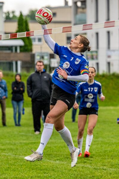 Faustball_Bundesliga der Frauen -UFG GrieskirchenPötting und Union Nussbach bleiben in Meister-Playoffs souverän_Stephanie Wögerer (DSG UKJ Froschberg) - (c) Foto Wolfgang Benedik