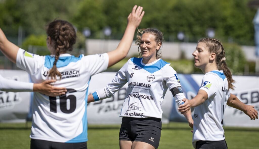 Faustball_Frauen Bundesliga - Nussbach und GrieskirchenPötting bleiben ungeschlagen - (c) Ines Weber Faustball Austria