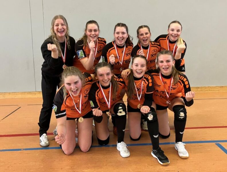 Faustball_SPORTUNION Arnreit - U14 holt Bronze, U18 strahlt von ganz oben bei den Landesmeisterschaften - (c) SPORTUNION Arnreit