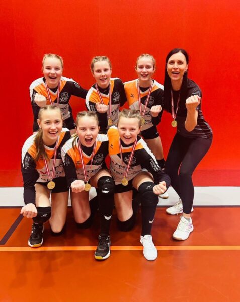 Faustball_Staatsmeisterinnen U14 HALLE