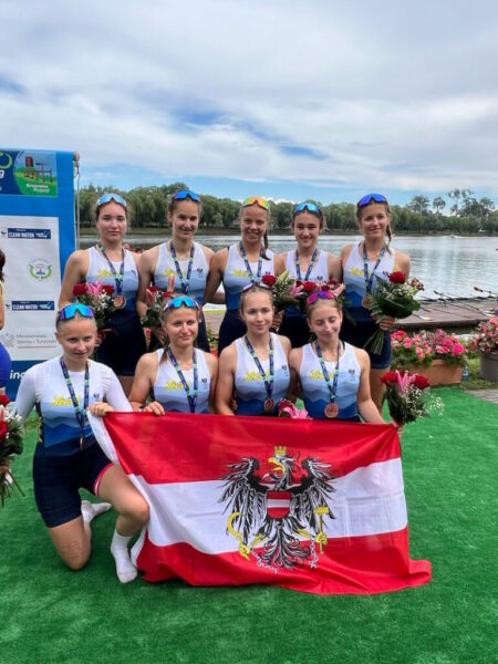 JuniorinnenAchter_Österreich_Bronzebeider U19 EM