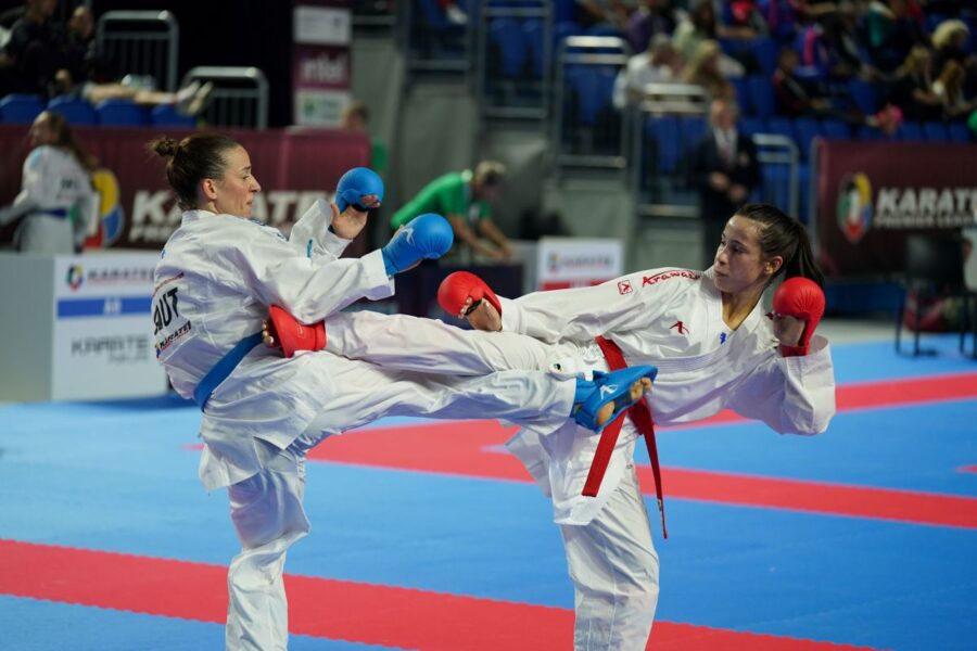 Karate_Plank und Topalovic in der Premier League Gruppenzweite_Bettina Plank Dublin - (c) by Martin Kremser