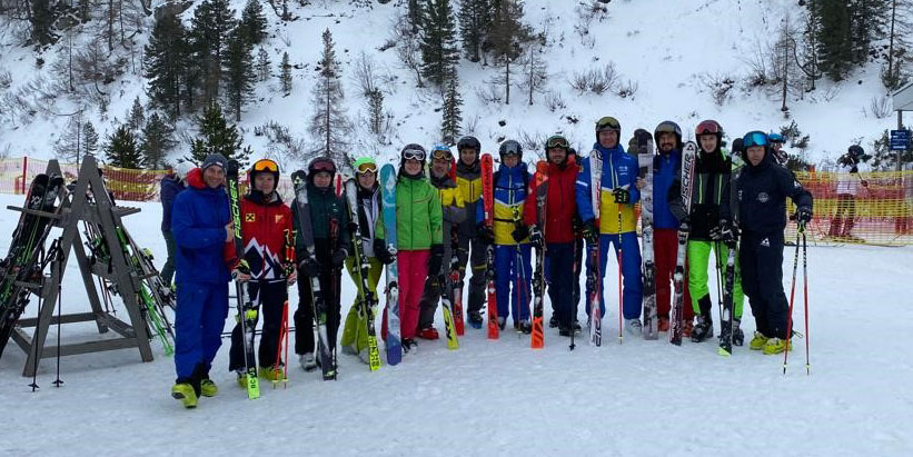 Gruppenfoto Übungleiter Spezialmodul Ski Alpin