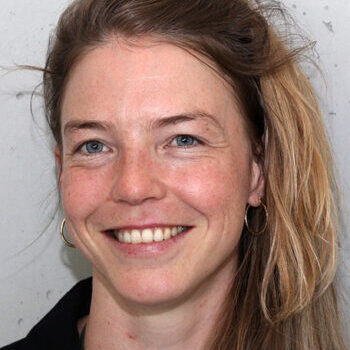 Troeber_Lisa_600-1-350x400 Troeber_Lisa_600-1-350x400