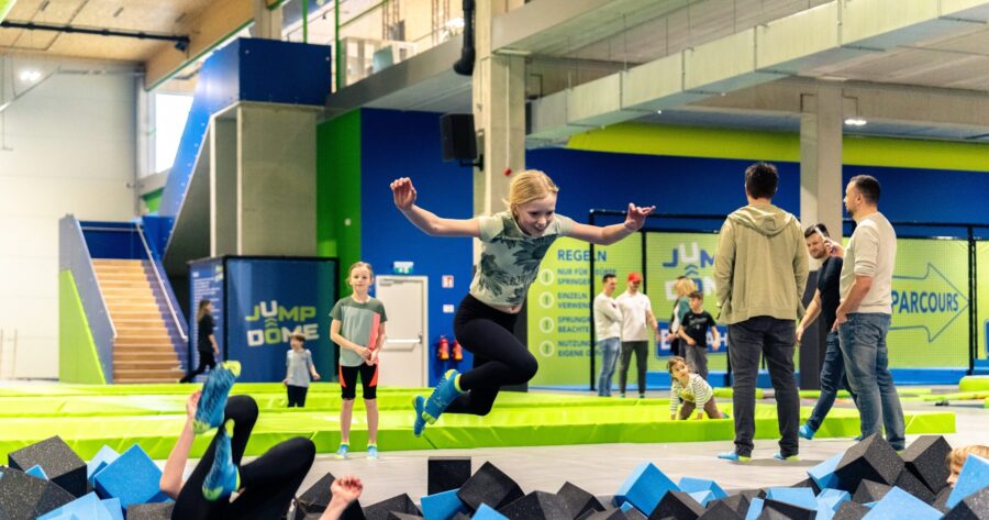 Sprung in den Foam Pit