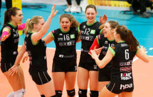 GRAZ,AUSTRIA,01.APR.18 - VOLLEYBALL - AVL, Austrian Women Volley League, final, UVC Graz vs SG Klagenfurt. Image shows the rejoicing of Nina Nesimovic, Birgit Ebster-Schwarzernberger, Maria Katharina Witsch, Ursula Ehrhart, Julia Radl and Eva Maria Dumphart (Graz). Photo: GEPA pictures/ David Rodriguez Anchuelo