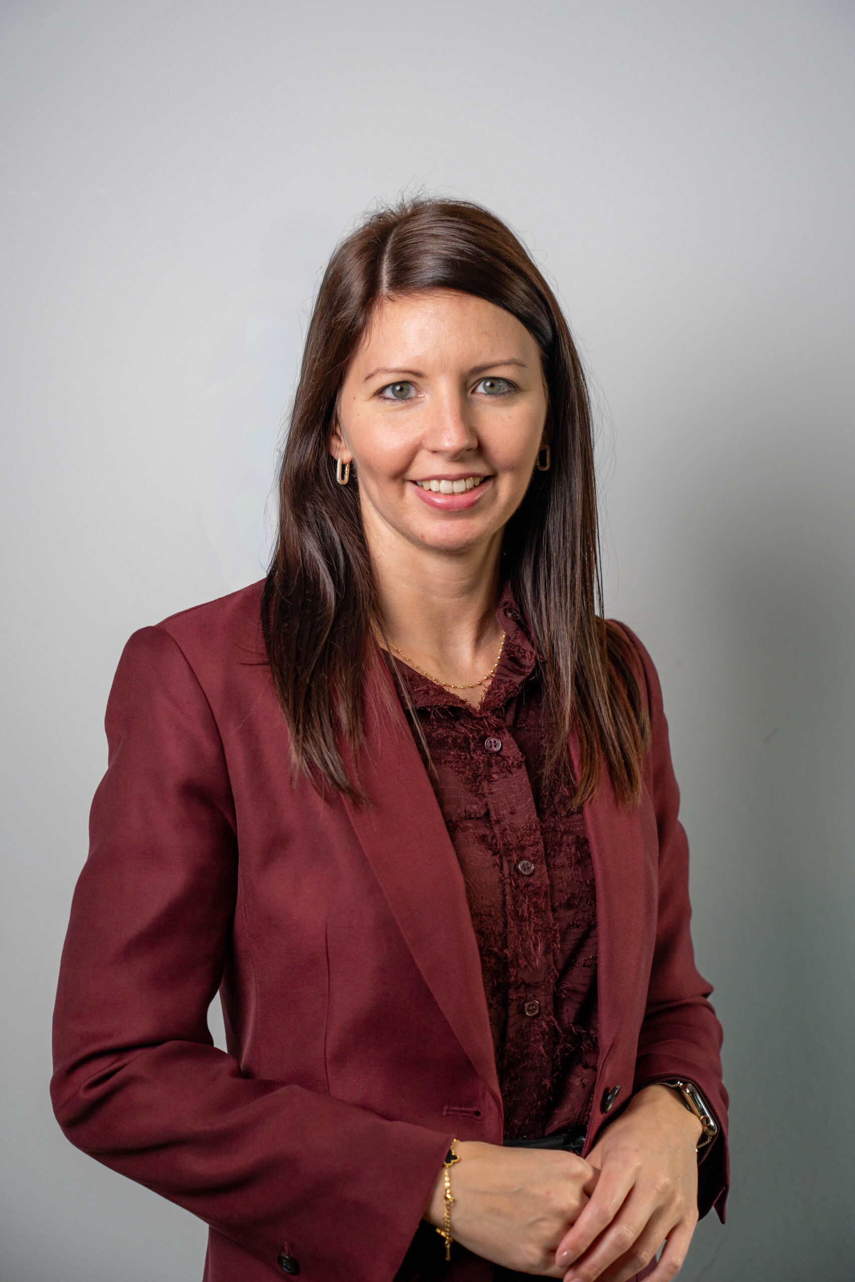 Ein Portrait Foto von unserer Vizepräsidentin und Finanzreferentin Sabrina Gramshammer