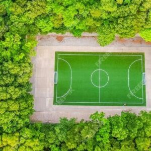 Fußballplatz im Grünen
