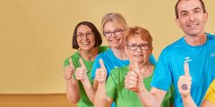 Daumen hoch Gruppenfoto
